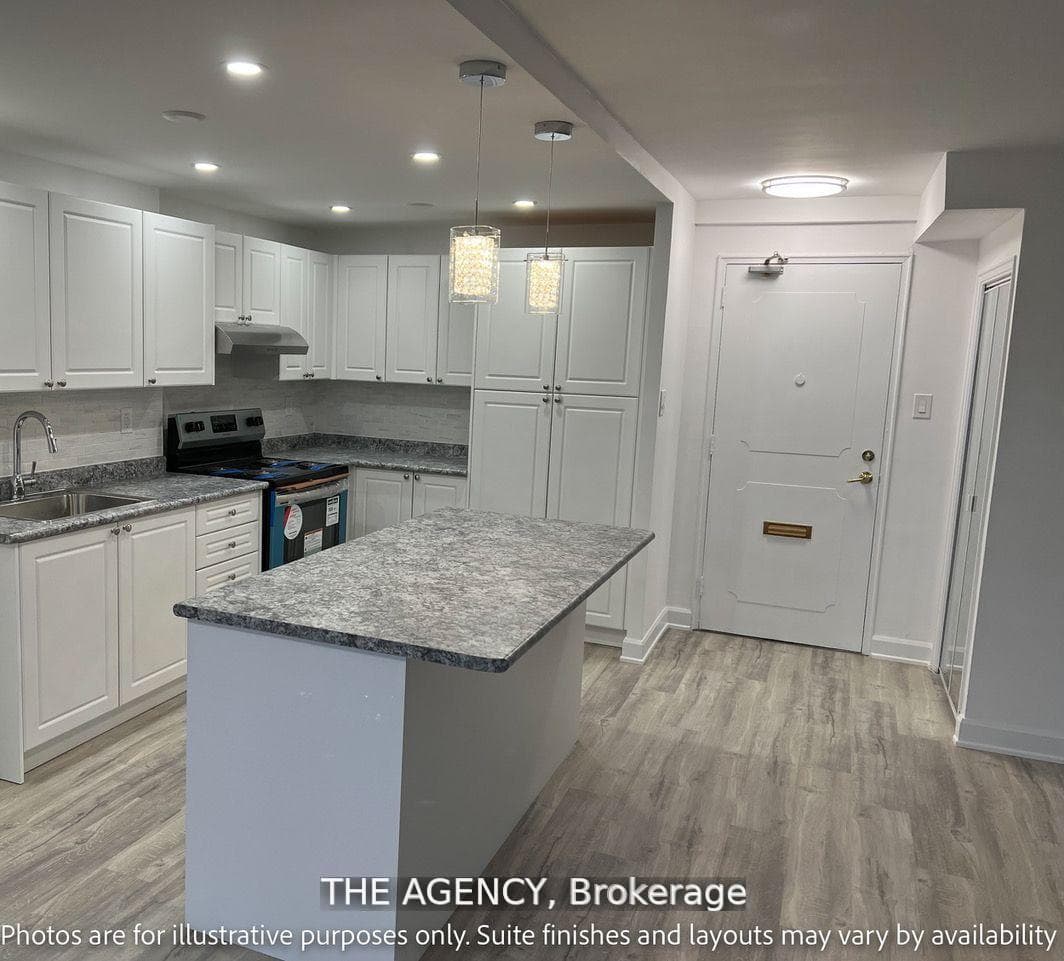 34 Carscadden Drive Unit 205, Thornhill / Willowdale, ON M2R 2A8 - Photo 1