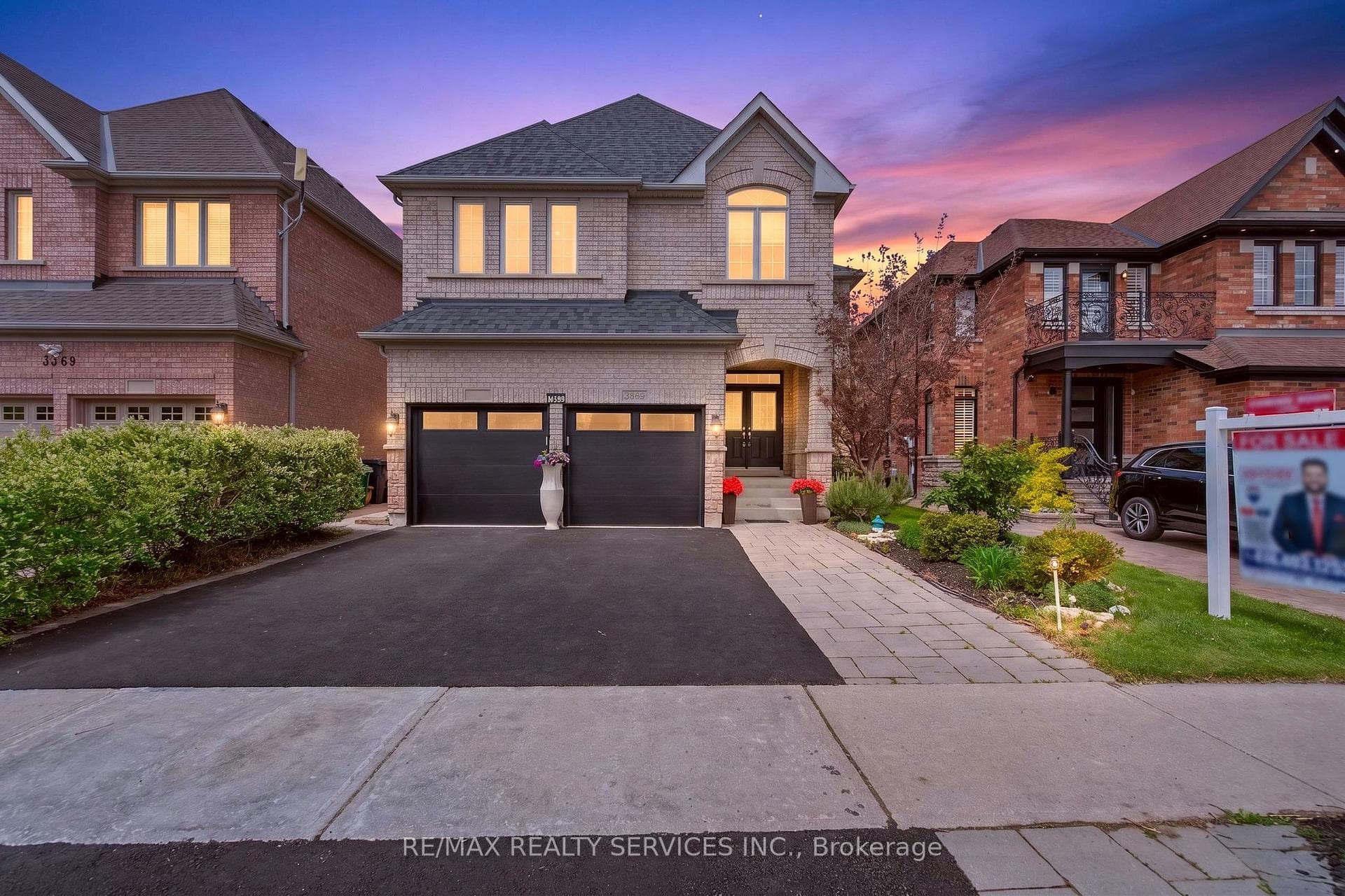 3365 Destination Drive, Mississauga, ON L5M 7W6 - Photo 1
