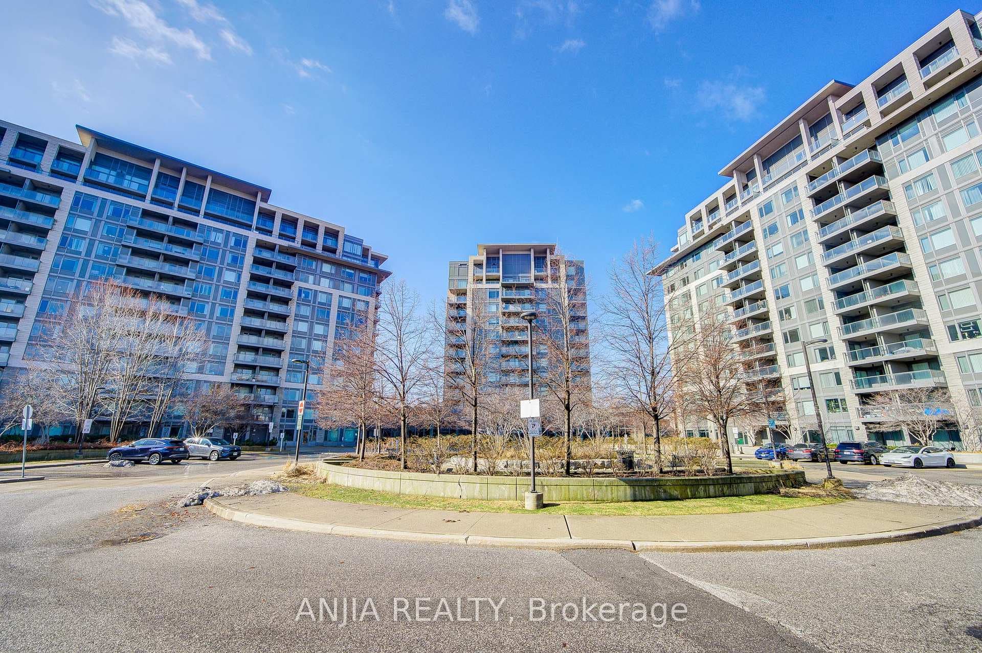 273 South Park Road Unit 1112, Markham, ON L3T 0B5 - Photo 1