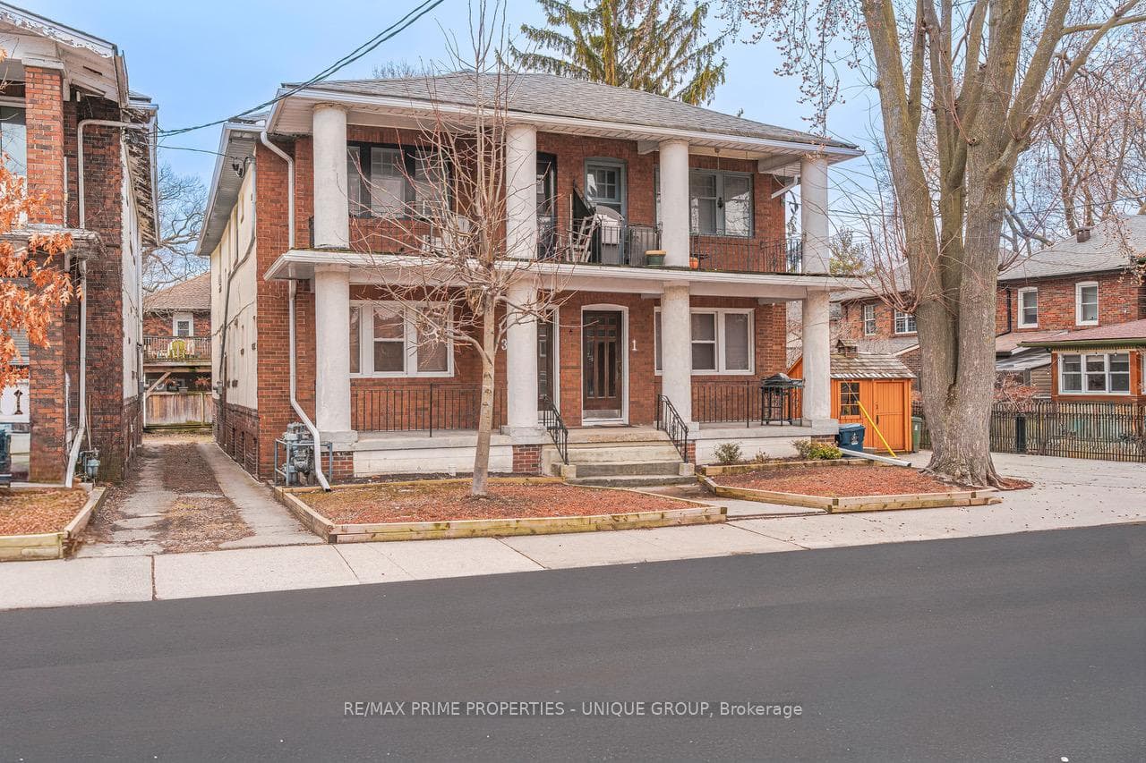 1-3 Bonfield Avenue, The Beaches / Upper Beaches, ON M4E 1B9 - Photo 1