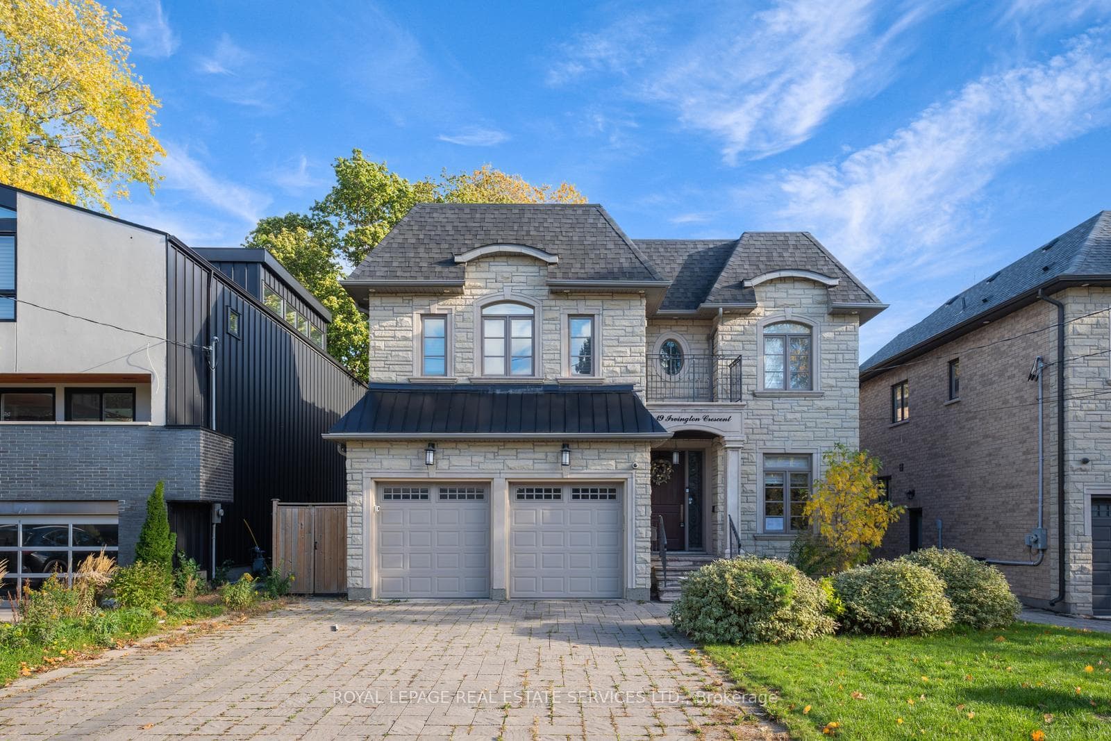 19 Irvington Crescent, Willowdale / Newtonbrook, ON M2N 2Z2 - Photo 1