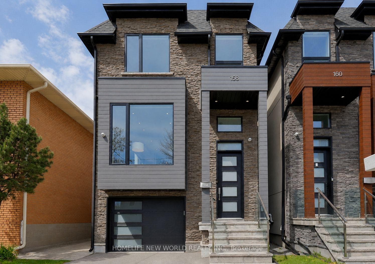 158 Alderbrae Avenue, Liberty Village / Parkdale / South Parkdale, ON M8W 4K3 - Photo 1