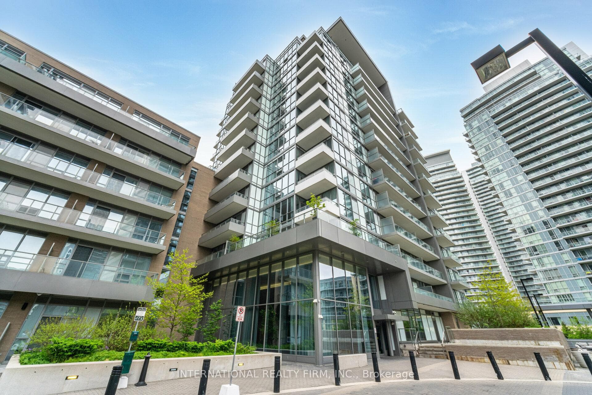 52 Forest Manor Road Unit 303, Hillcrest Village / Bayview Village, ON M2J 0E2 - Photo 1