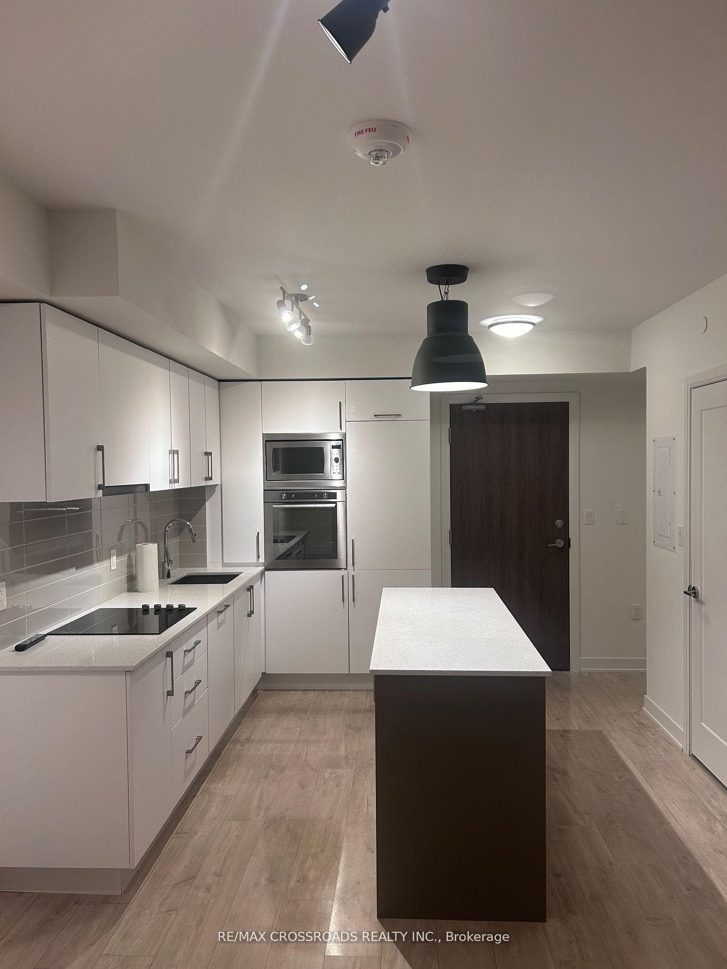 576 Front Street Unit 705E, Downtown Toronto / Waterfront, ON M5V 1C1 - Photo 1