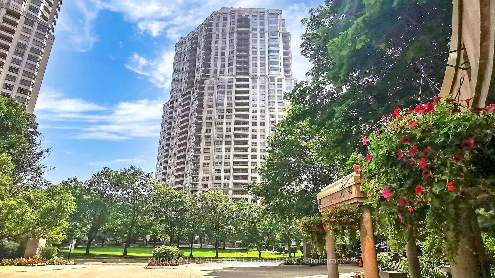 25 Kingsbridge Garden Circle Unit 1423, Mississauga, ON L5R 4B1 - Photo 1