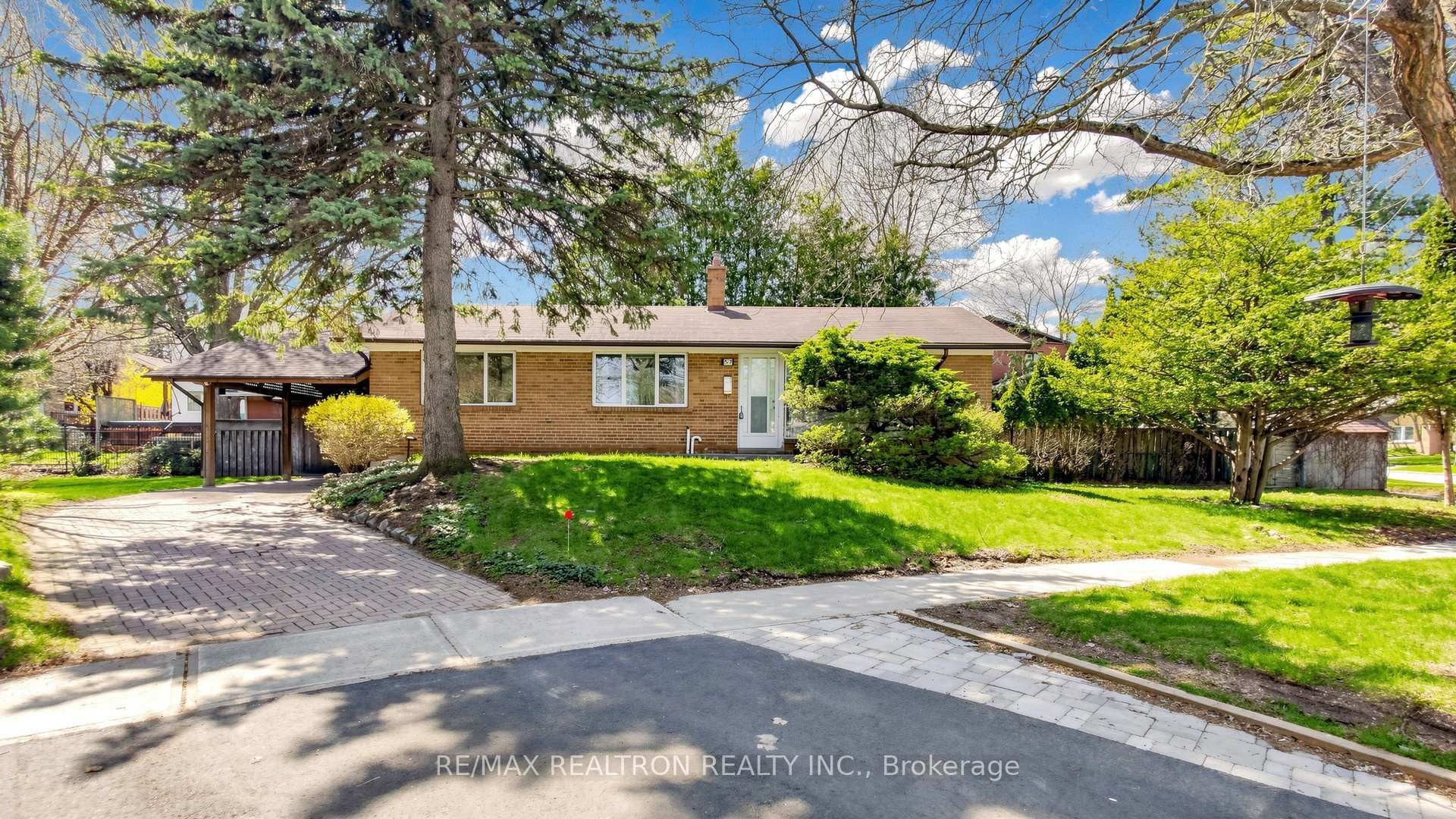 57 Copping Road, Scarborough (West Hill / Highland Creek)