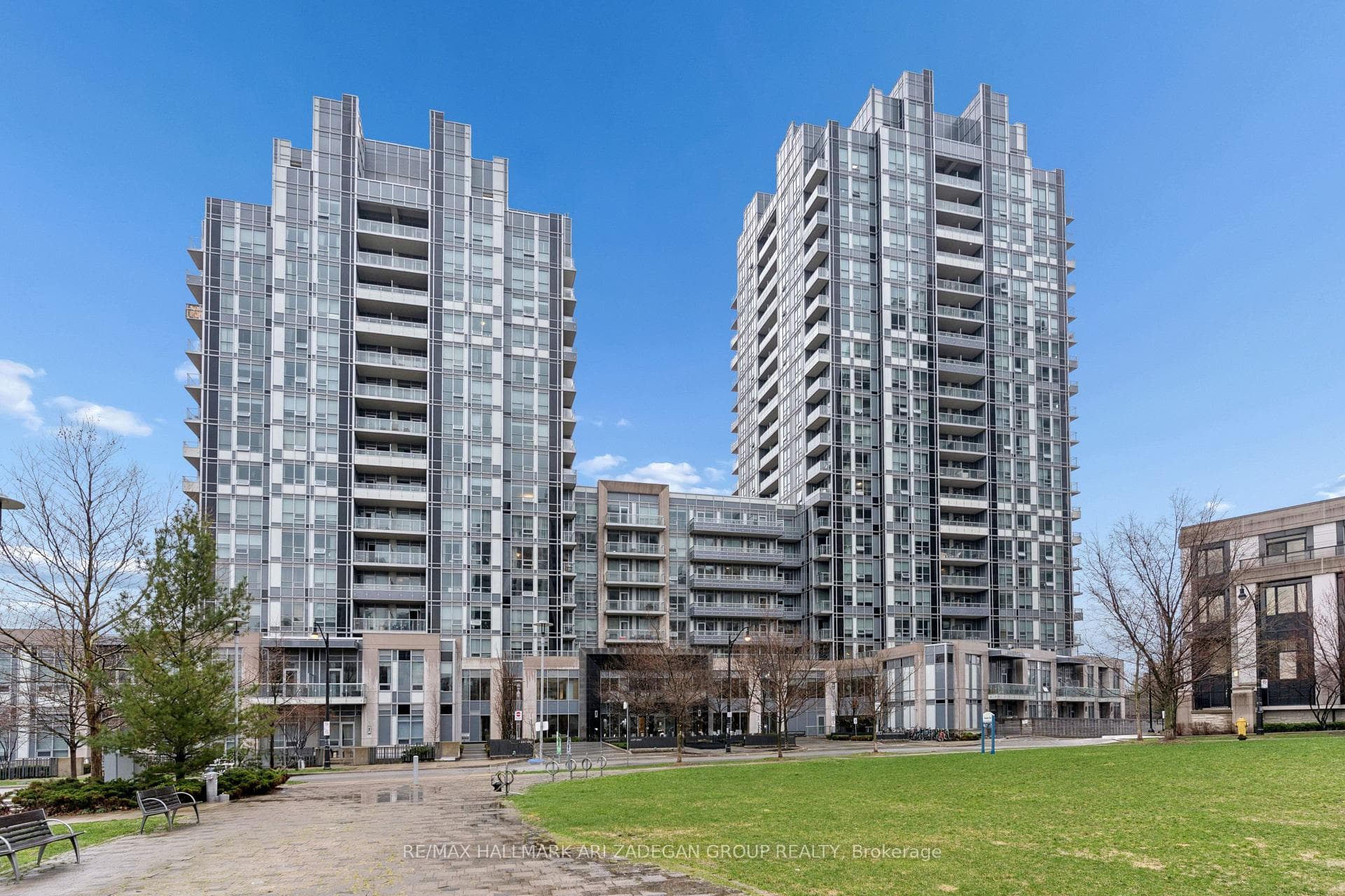 120 Harrison Garden Boulevard Unit 907, Toronto C14