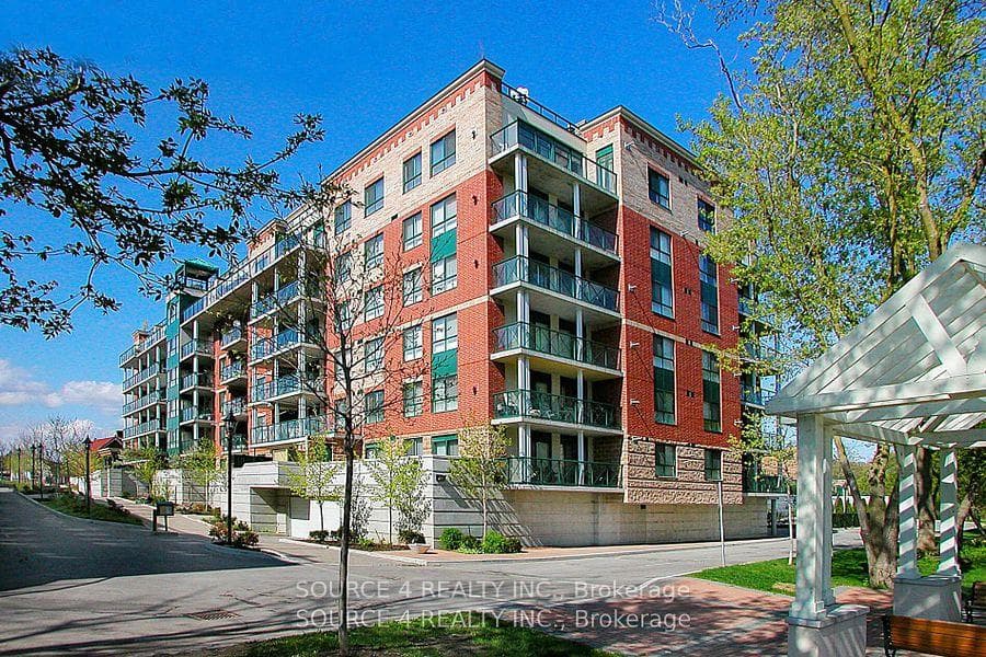 141 Woodbridge Avenue Unit 211, Vaughan, ON L4L 2S6 - Photo 1