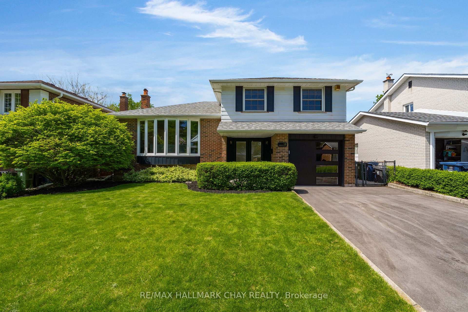 15 Crossbow Crescent, Hillcrest Village / Bayview Village, ON M2J 3M3 - Photo 1
