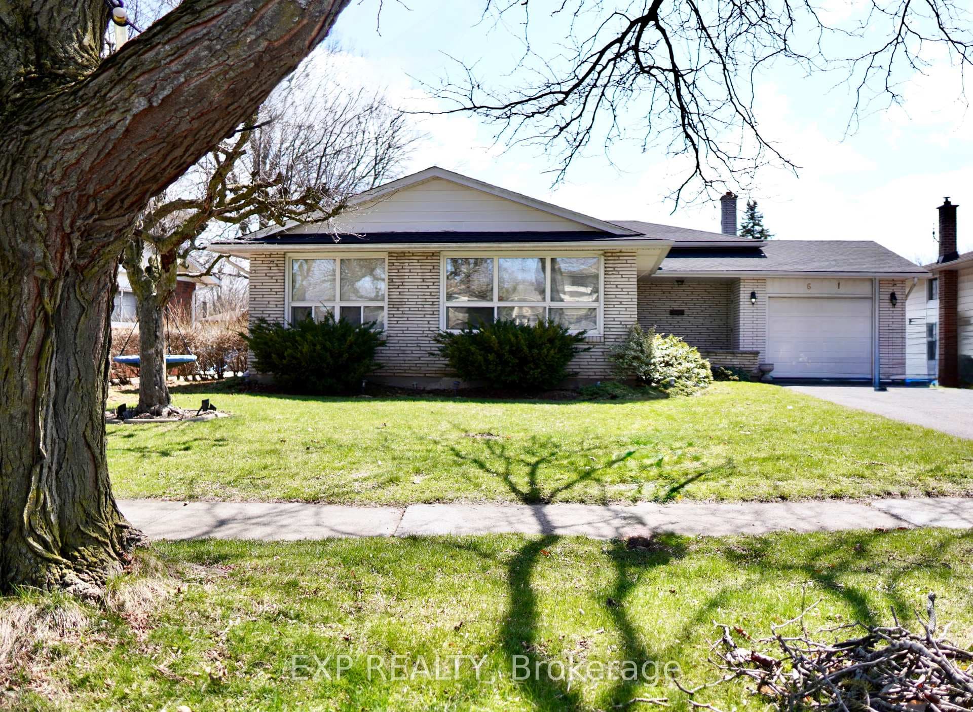 6656 wills Street, Niagara Falls, ON L2J 1Y3 - Photo 1