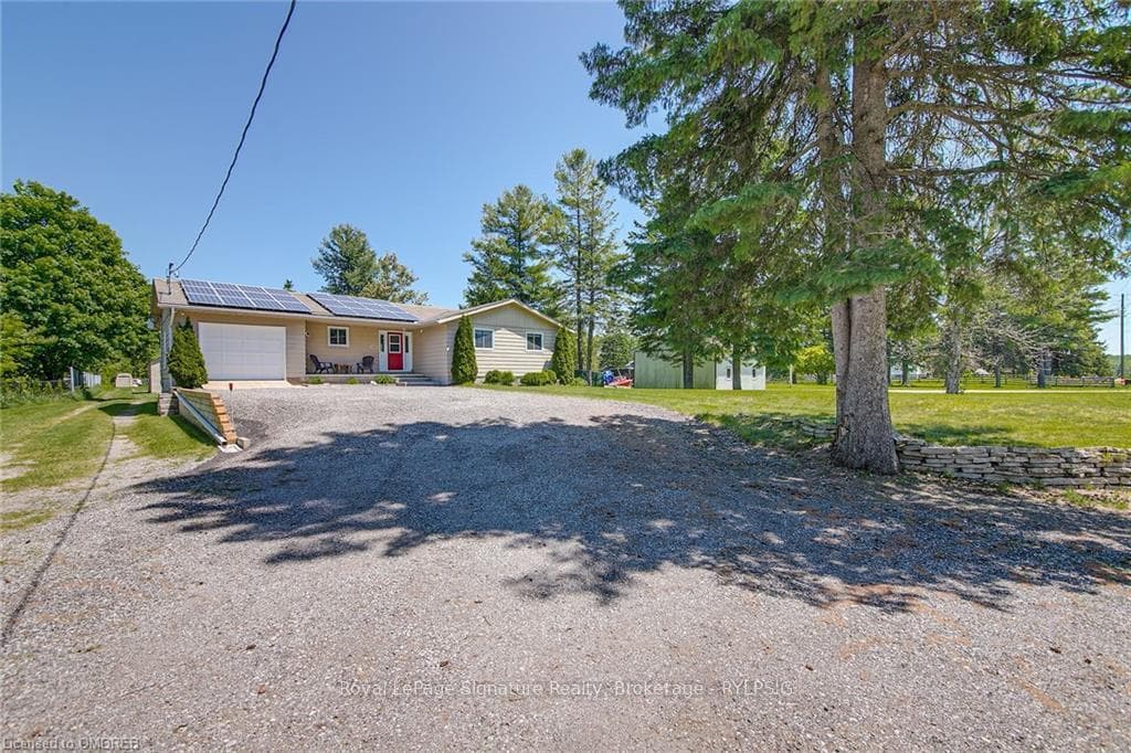 12205 27 COUNTY Road, Springwater, ON L9X 0M1 - Photo 1