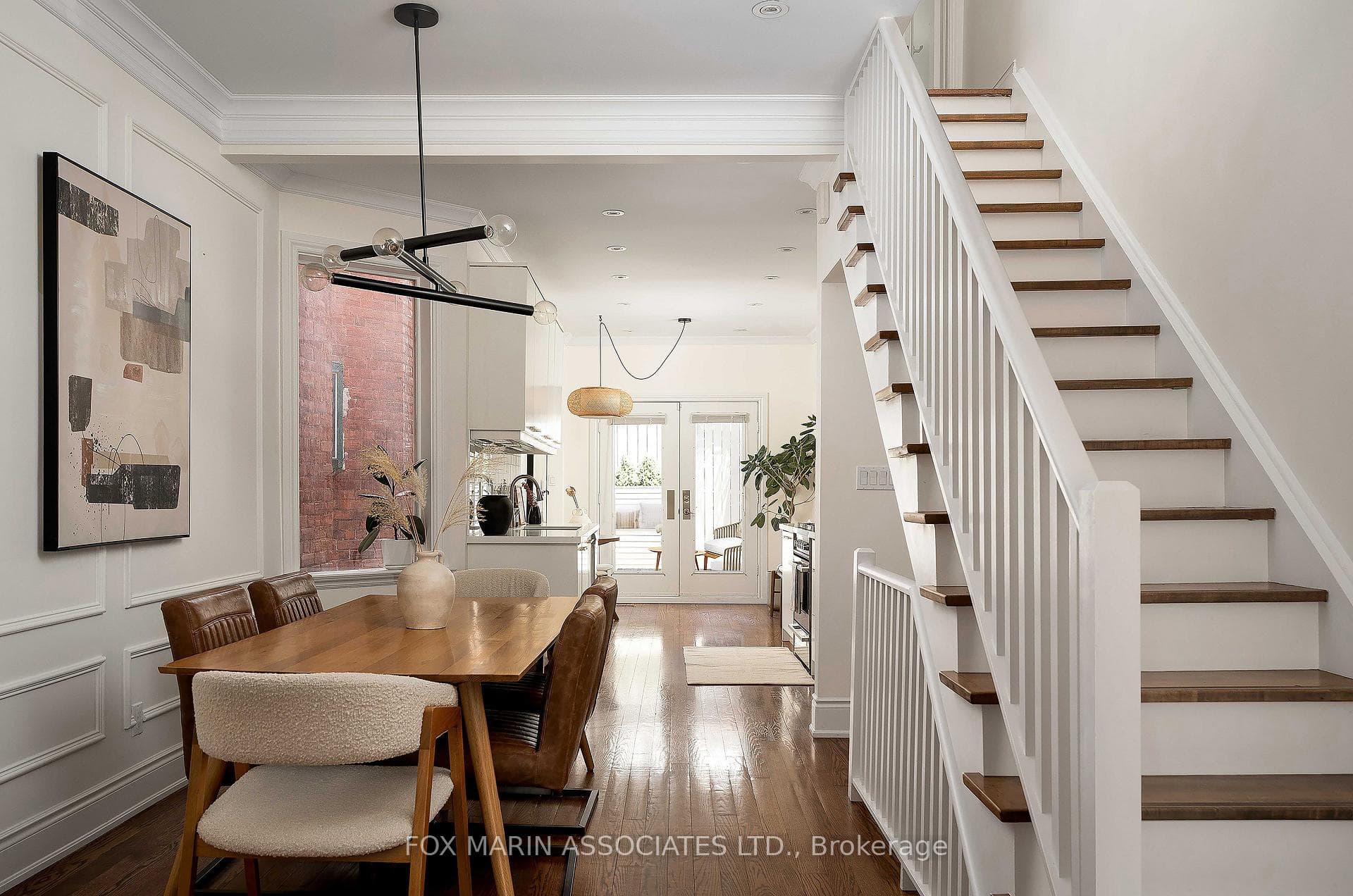 95 Walnut Avenue, Toronto C01