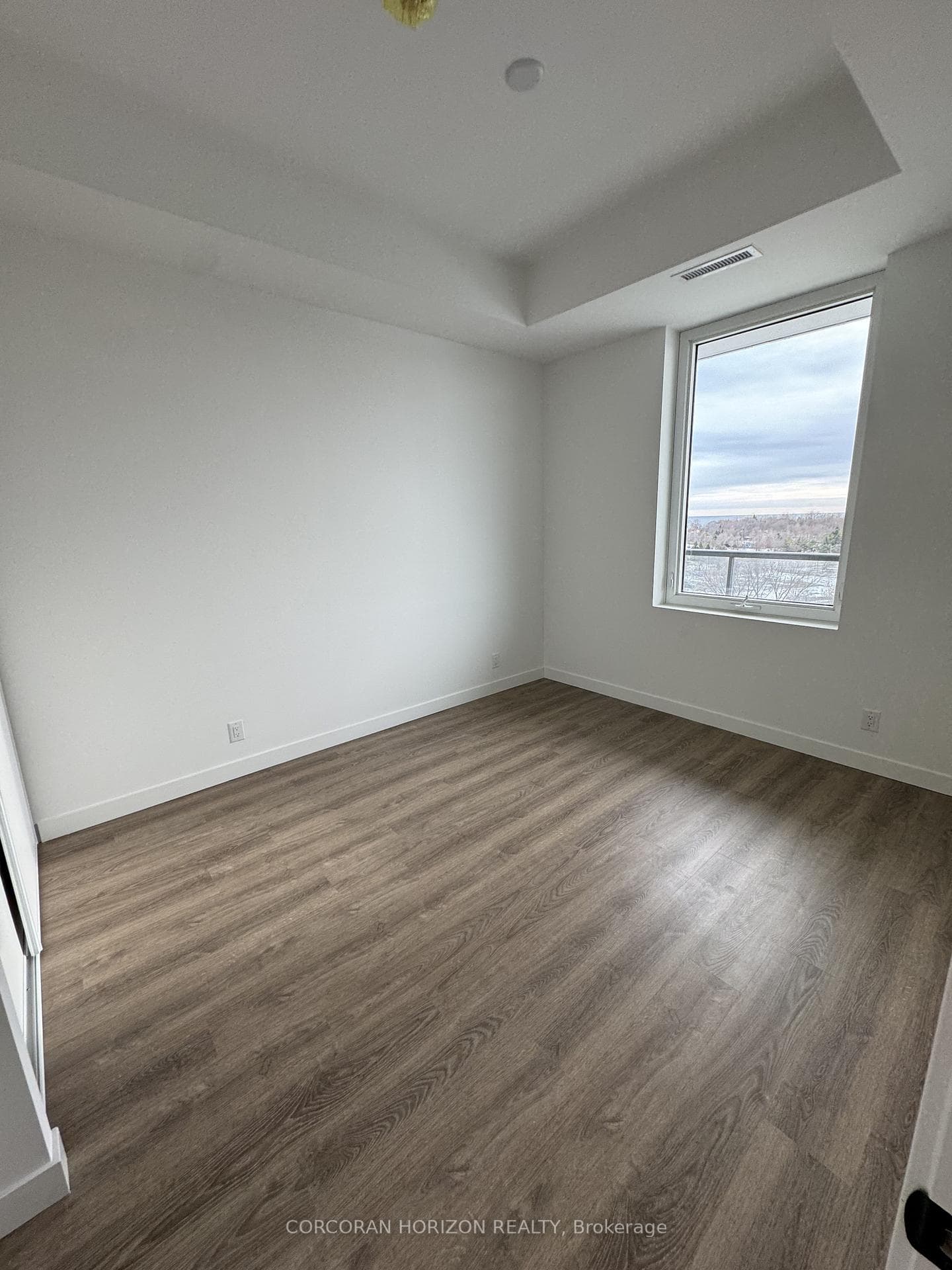 1050 Eastern Avenue Unit 810, Riverdale / Leslieville, ON M4L 0B7 - Photo 1