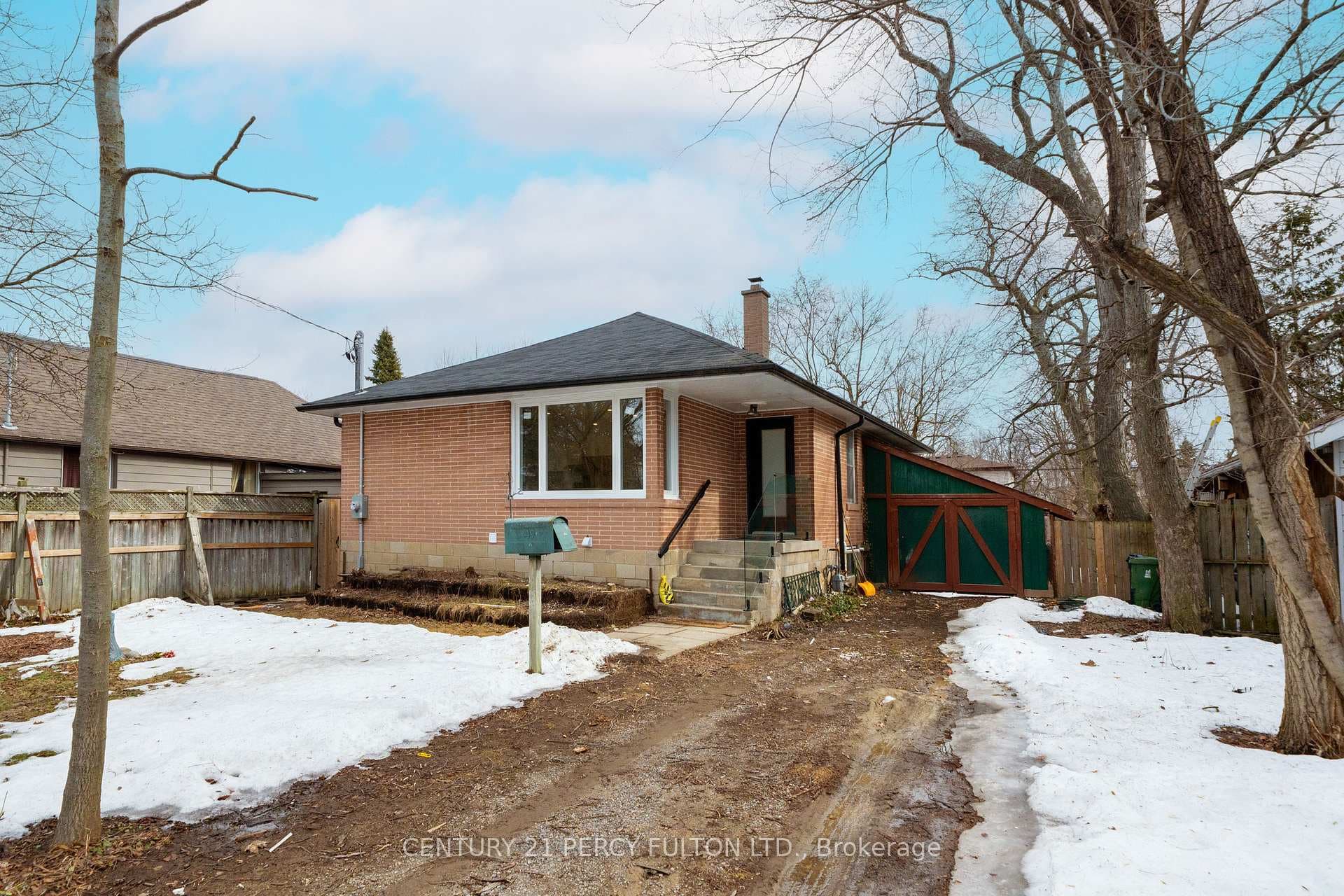 49 Amiens Road, Rouge / Port Union / Malvern, ON M1E 3S7 - Photo 1