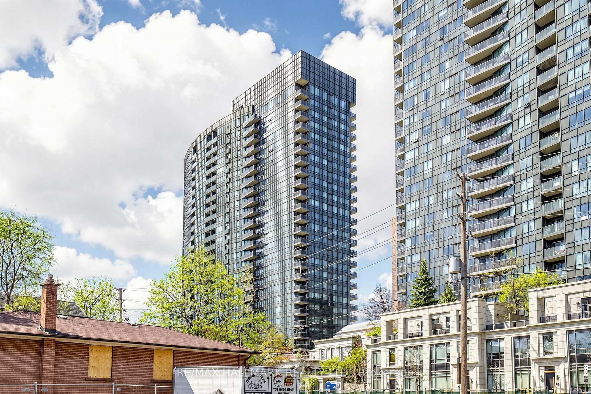 25 Greenview Avenue Unit 1124, Thornhill / Willowdale, ON M2M 0A5 - Photo 1