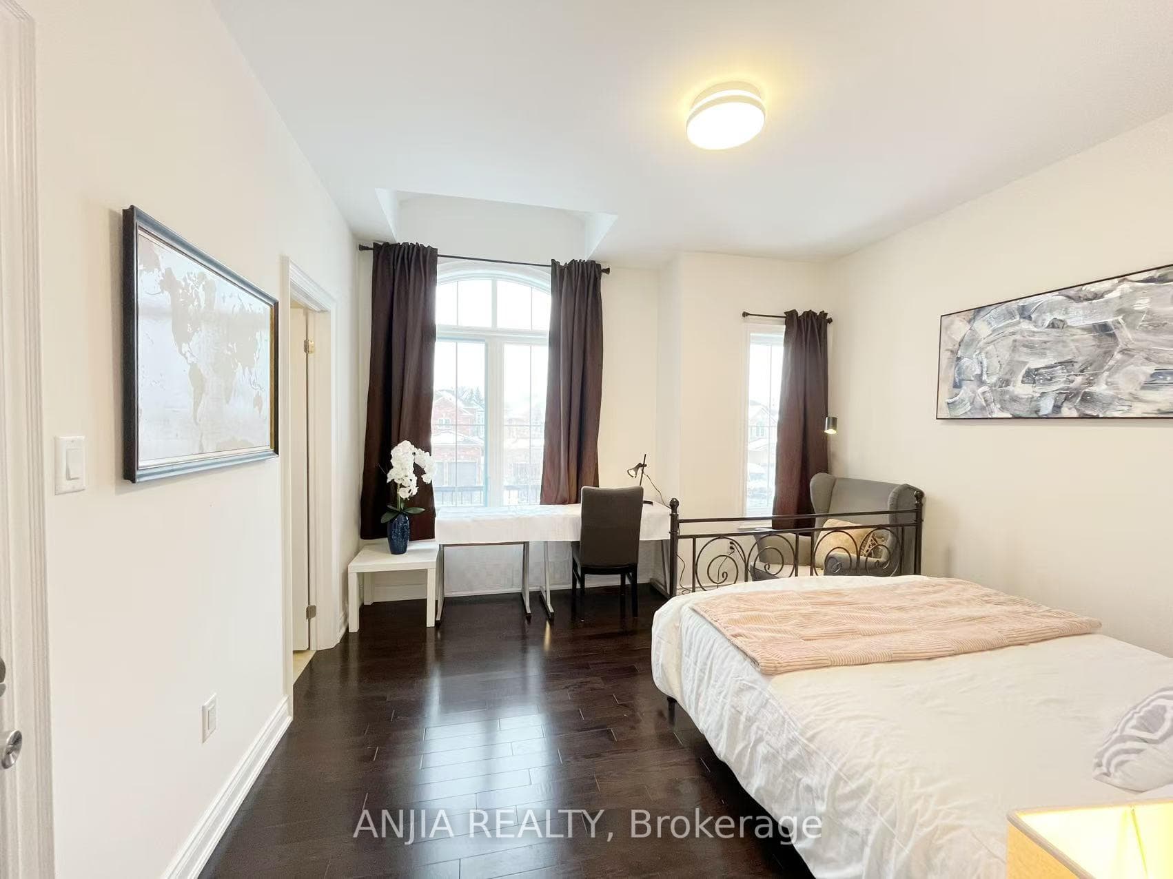 199 CANYON HILL AVE Street, Richmond Hill, ON L4C 0R4 - Photo 1