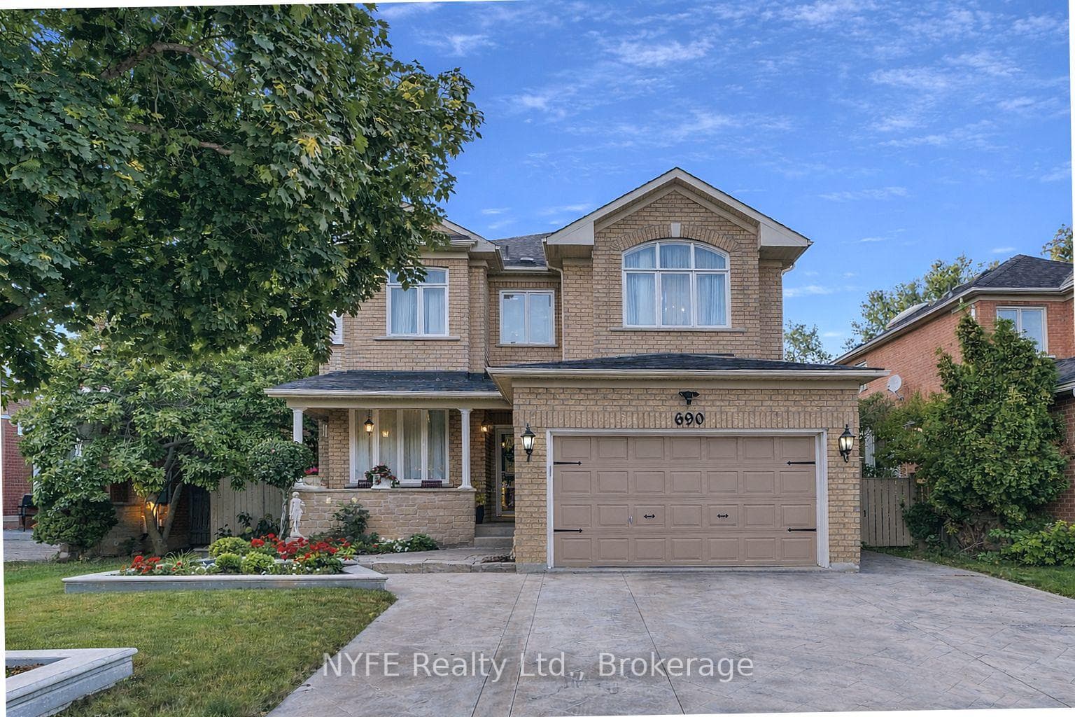 690 Peter Robertson Boulevard, Brampton, ON L6R 1L7 - Photo 1