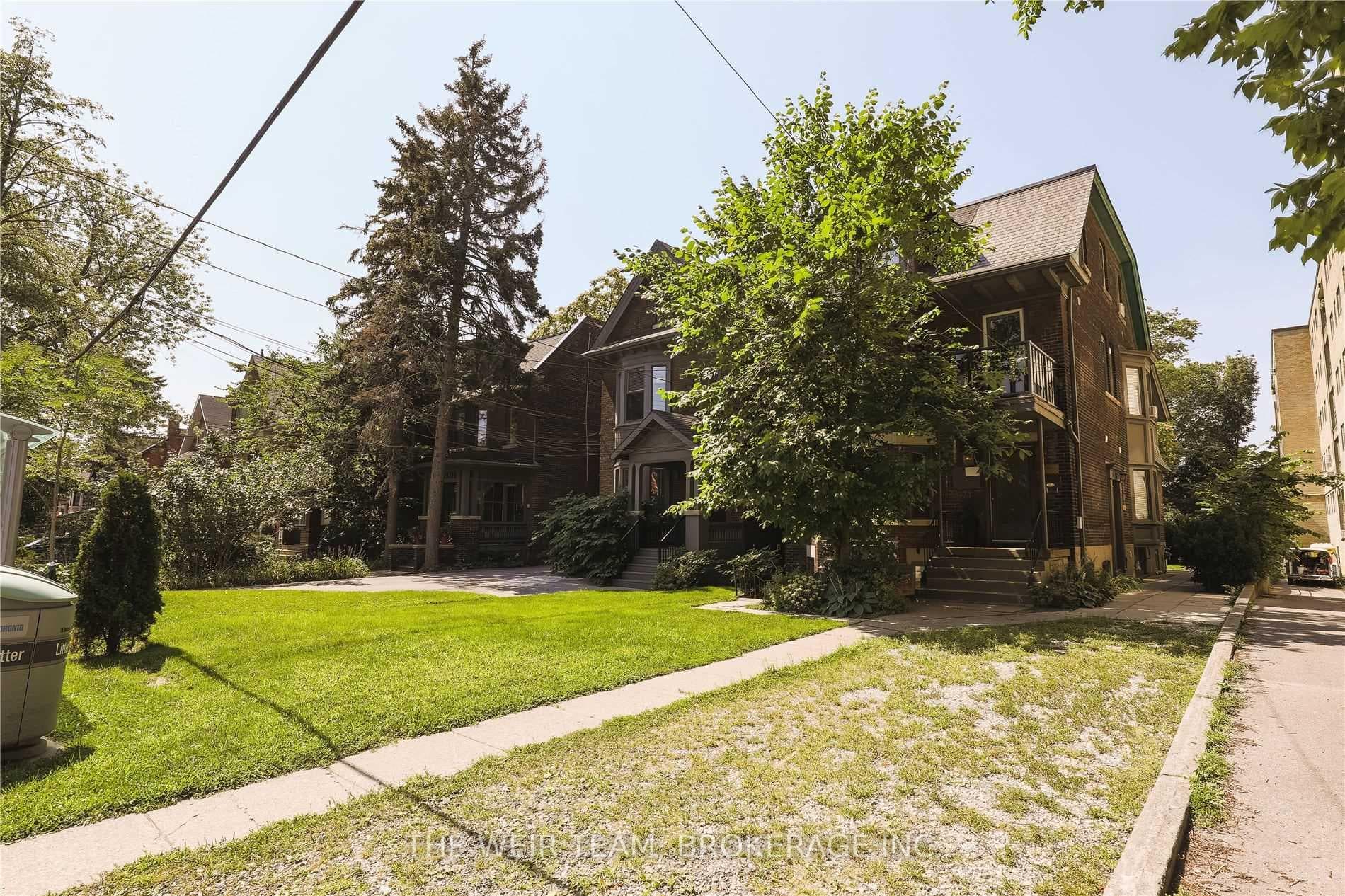 674 Broadview Avenue Unit 3, Riverdale / Leslieville, ON M4K 2P1 - Photo 1