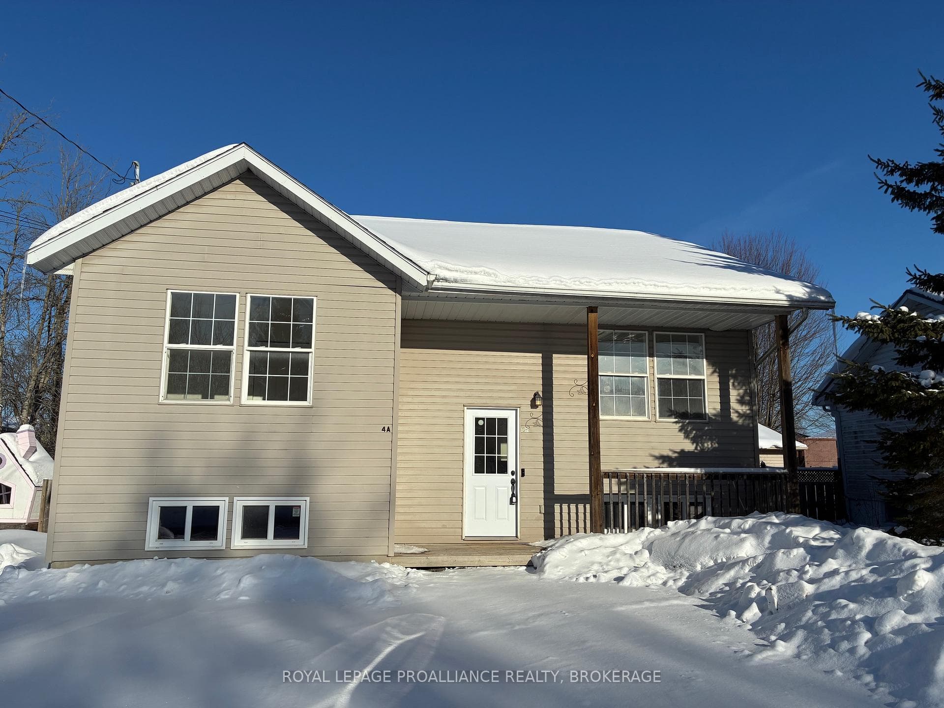 4A Creighton Drive, Loyalist