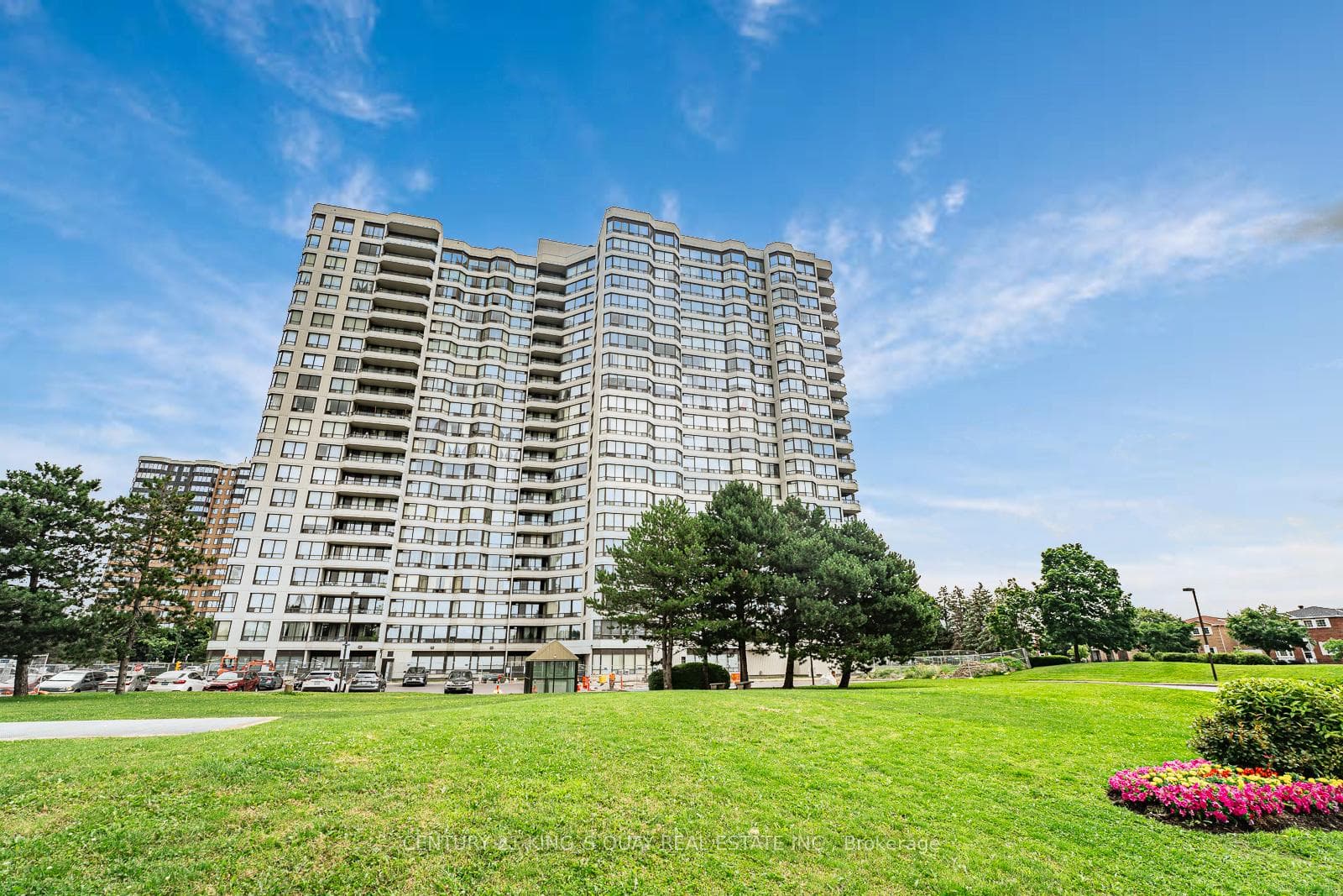 350 Alton Towers Circle Unit 401, Agincourt / Milliken, ON M1V 5E3 - Photo 1