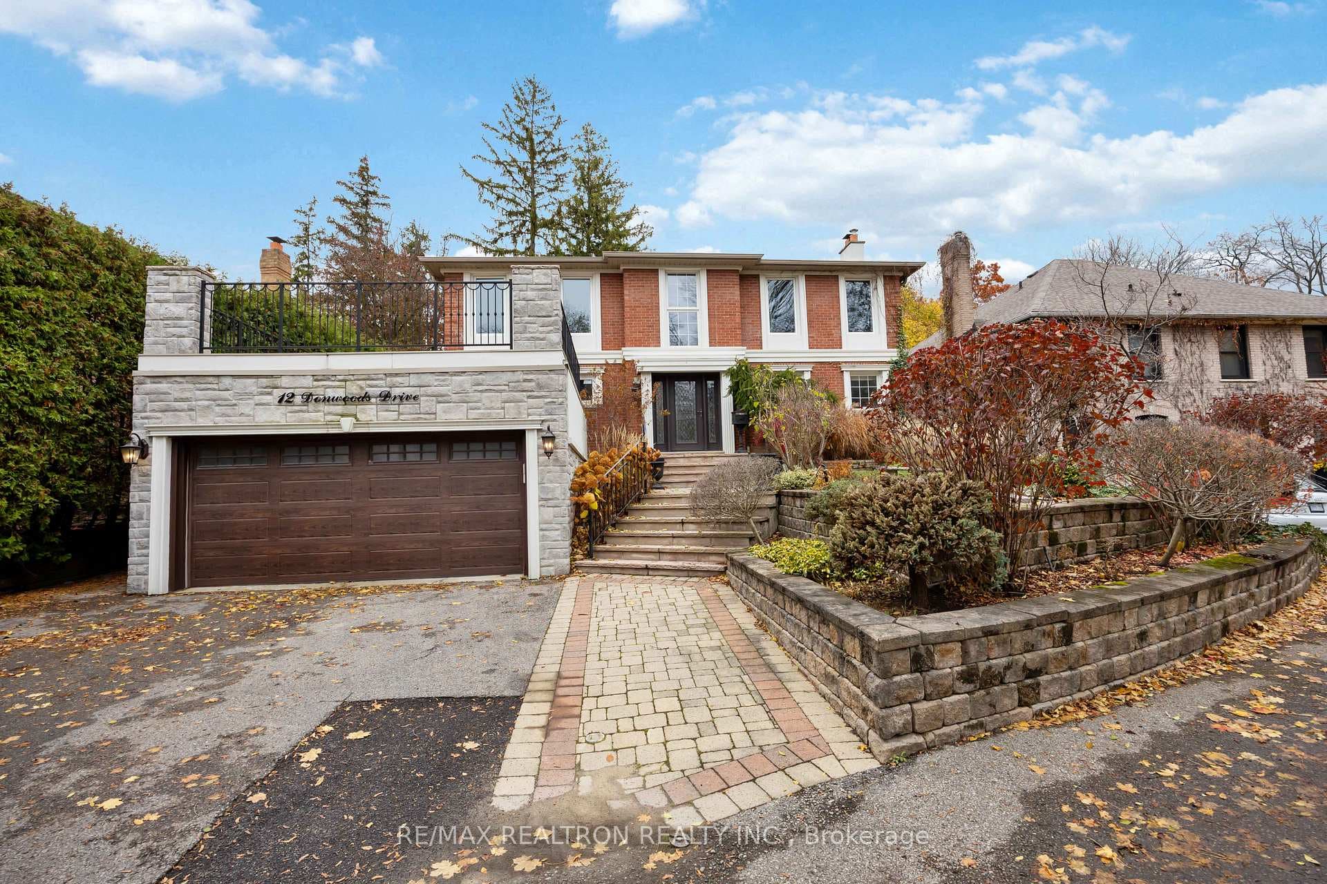 12 Donwoods Drive, Bridle Path / York Mills / Hoggs Hollow, ON M4N 2G1 - Photo 1