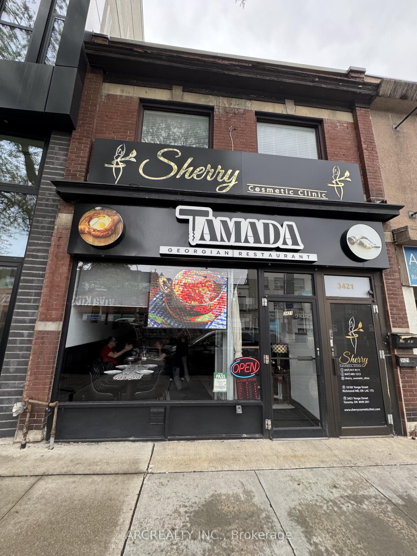 3421 Yonge Street, Lawrence Park / Bedford Park, ON M4N 2N1 - Photo 1