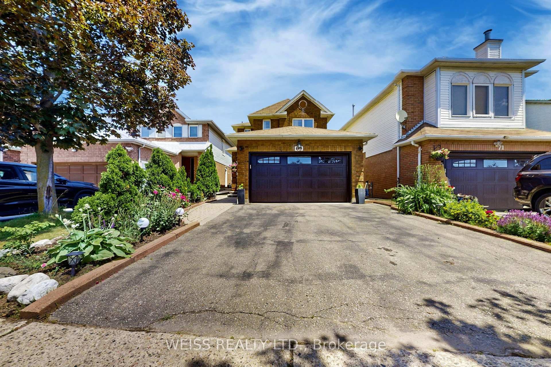 69 Wooliston Crescent, Brampton, ON L6Y 4J4 - Photo 1