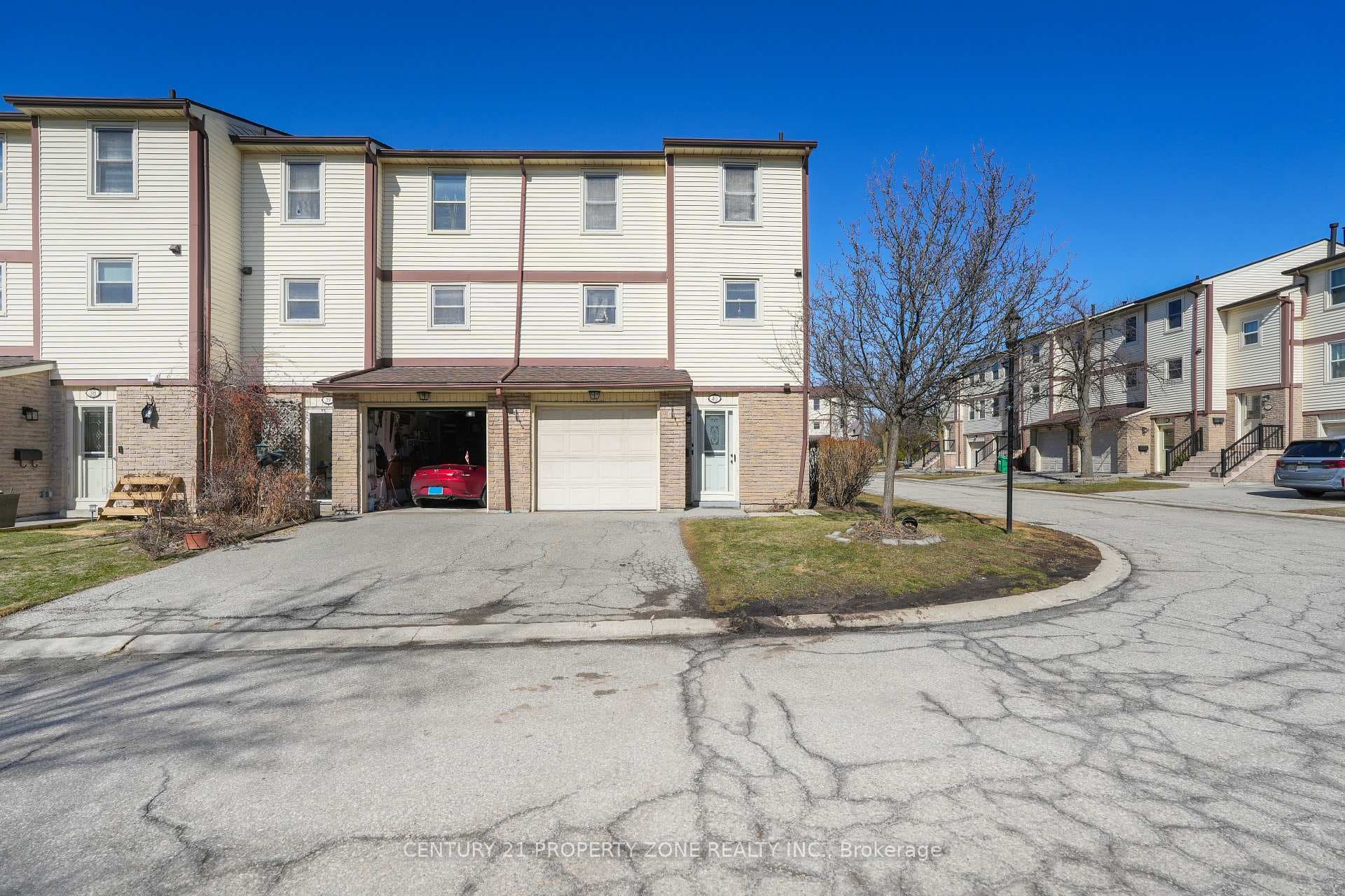 7340 Copenhagen Road Unit 40, Mississauga, ON L5N 2S5 - Photo 1