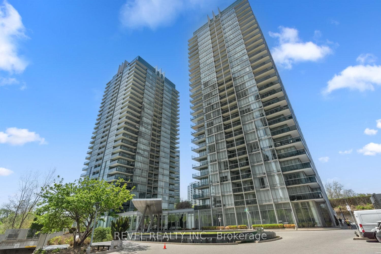 88 Park Lawn Road Unit 516, Toronto W06