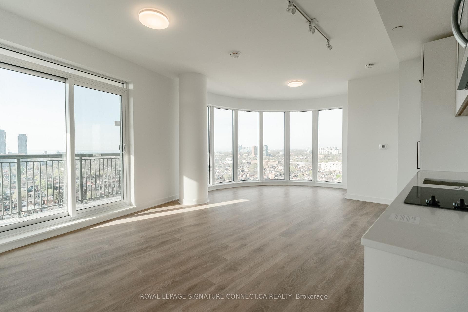 1185 Dupont Street Unit 1610, Toronto W02