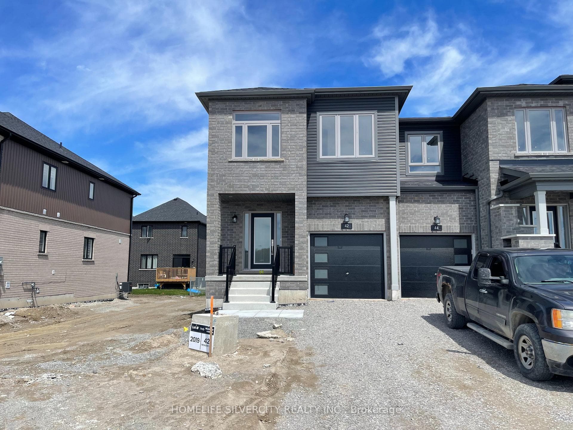 42 McAush Street, Barrie