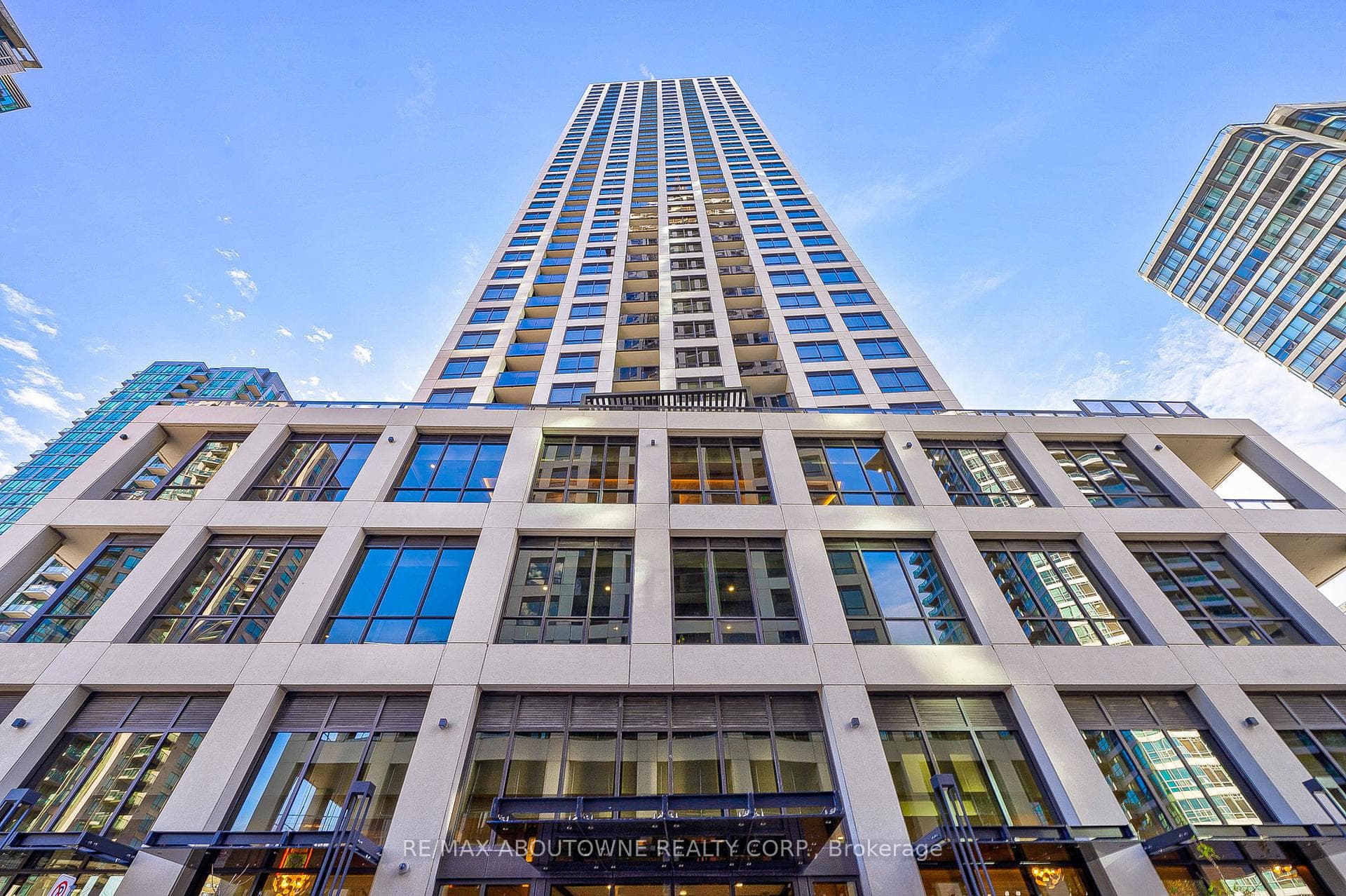 36 Elm Drive Unit 2604, Mississauga, ON L5B 1L9 - Photo 1