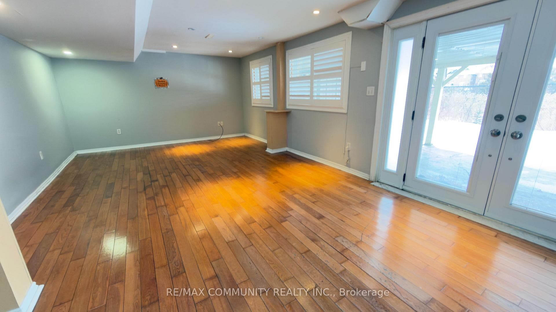 21 Hoptree Avenue Unit Basement, Scarborough (Morningside / West Hill), ON M1X 1Y3 - Photo 1