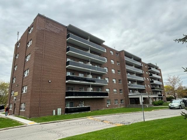 515 North Service Road Unit 2-504, Mississauga, ON L5A 1B3 - Photo 1