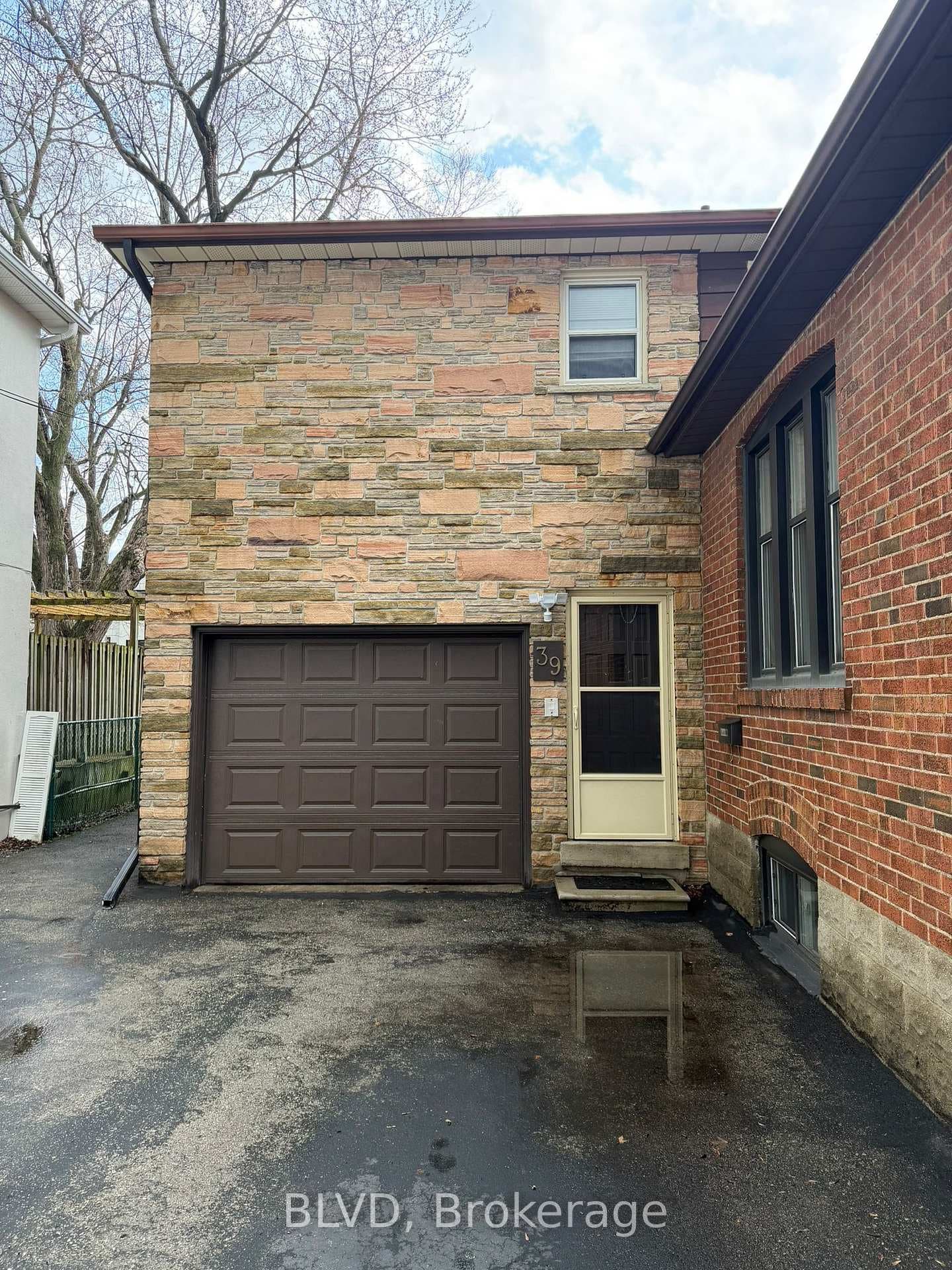 39 Johnston Avenue Unit Bsmnt, Toronto C07