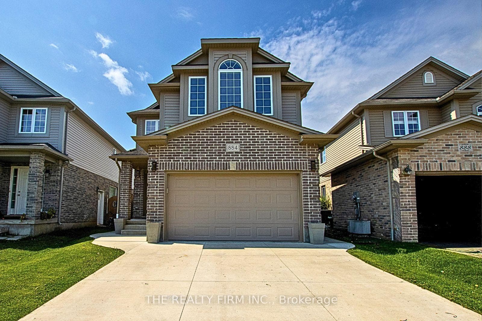 884 Reeves Avenue, London North, ON N6G 0G9 - Photo 1