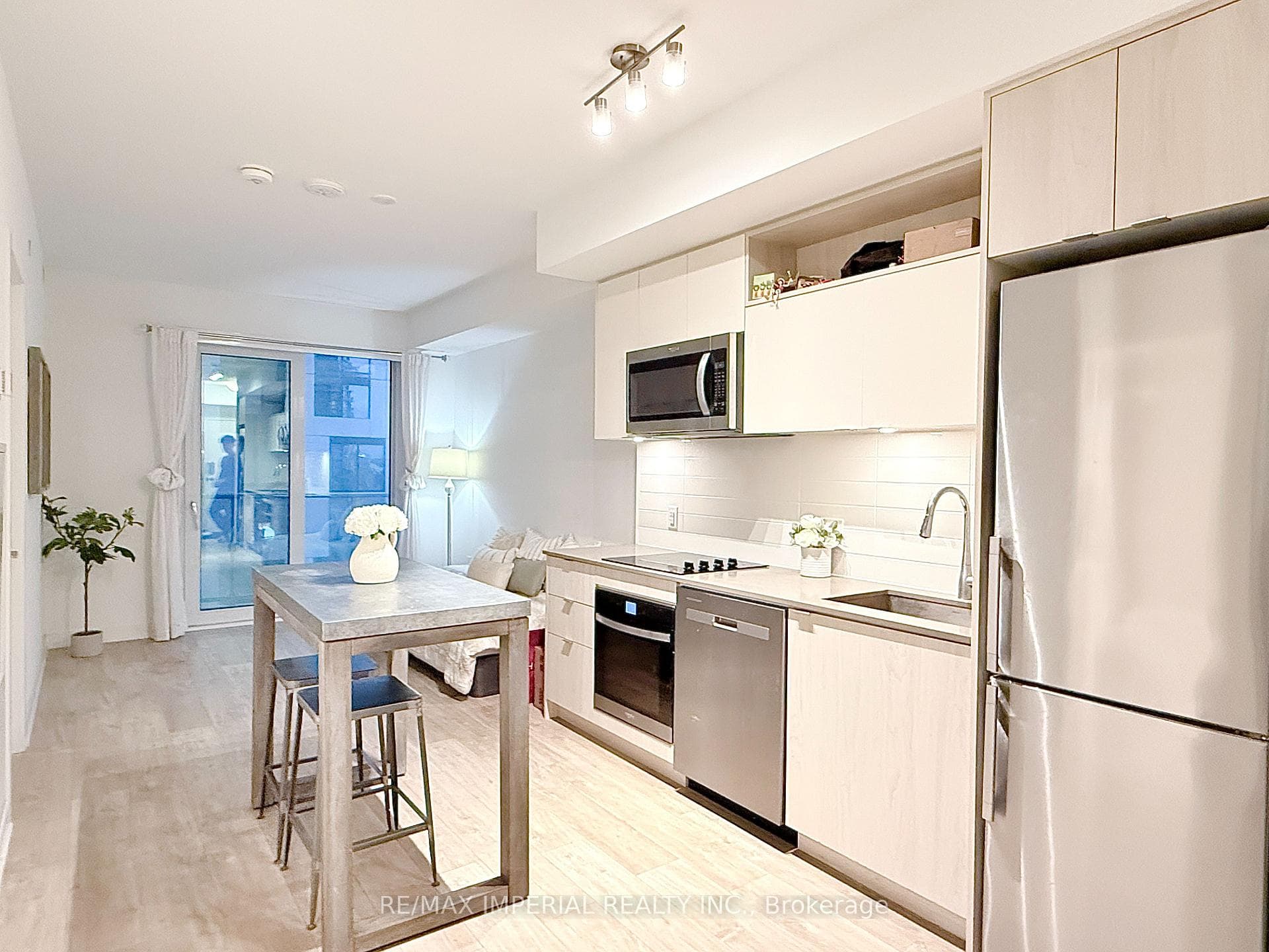 100 Dalhousie Street Unit 1612, Regent Park / Cabbagetown / St. James Town, ON M5B 0C7 - Photo 1