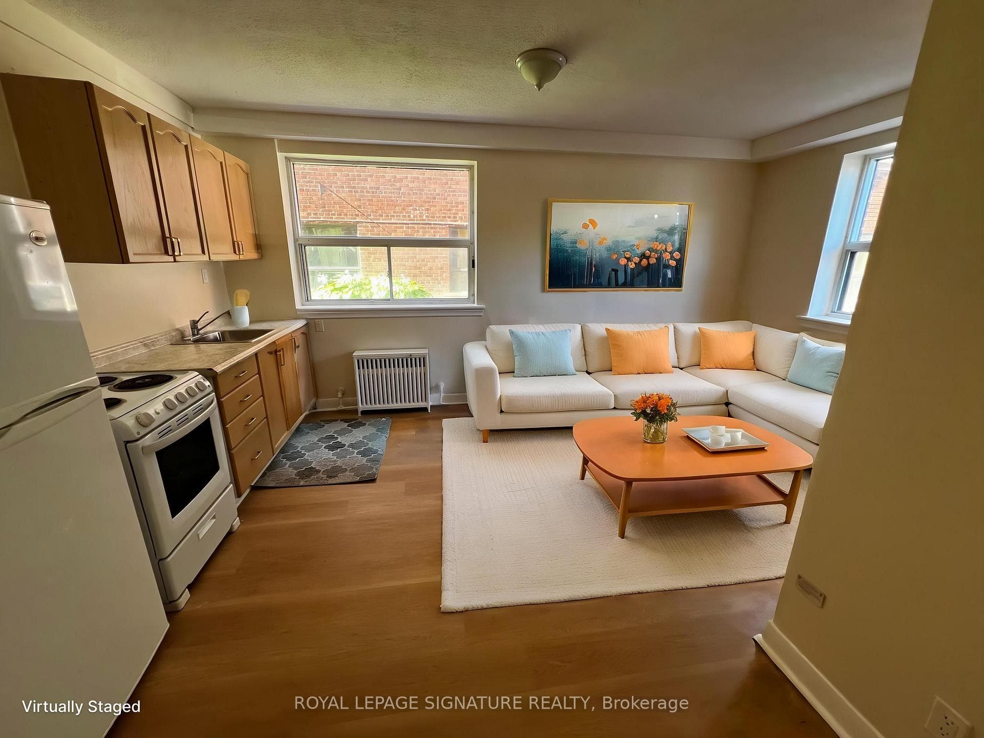 1000 O'Connor Drive Unit 102, Danforth / East York, ON M4B 2T3 - Photo 1