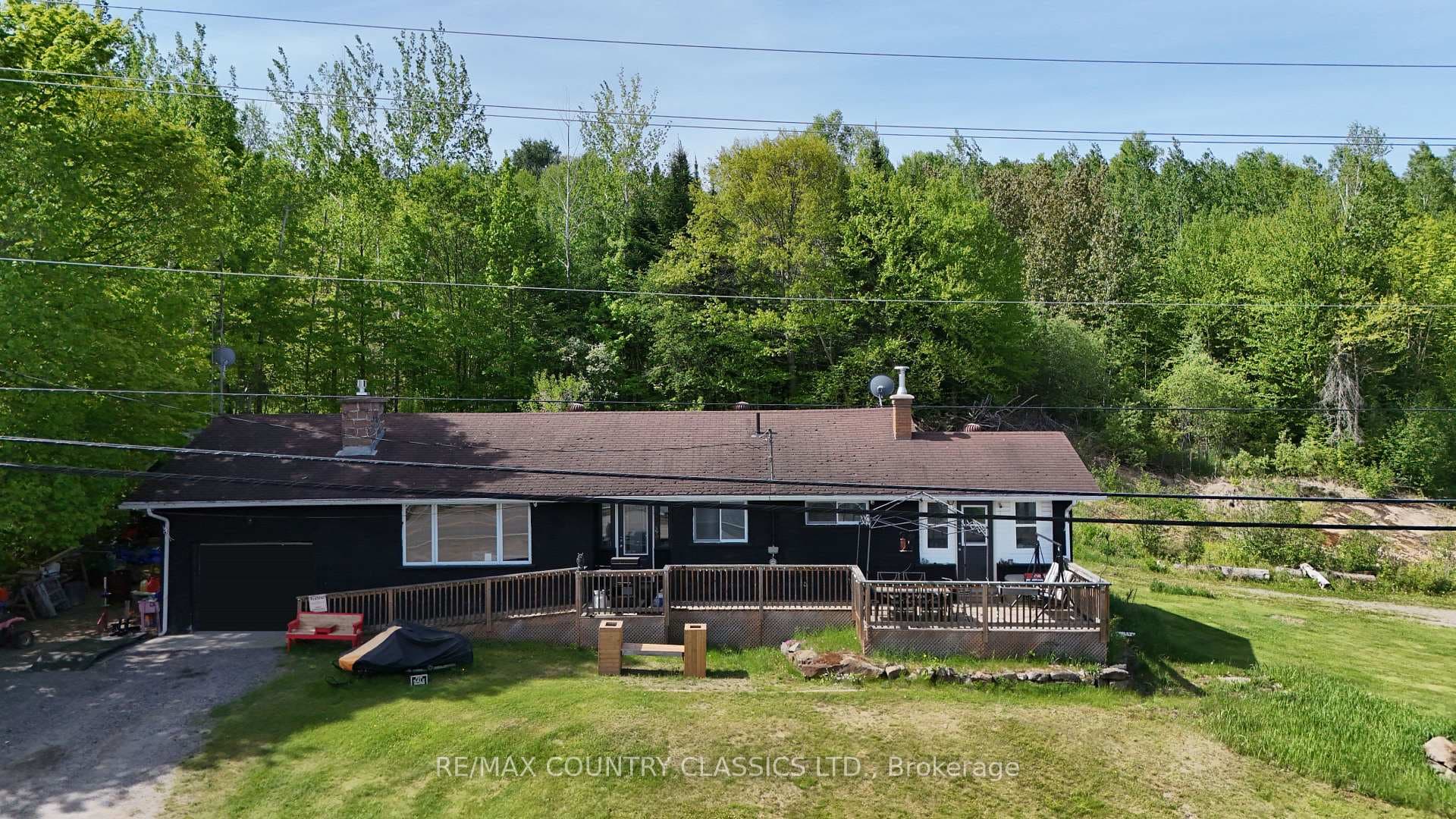 39132 Combermere Road, Madawaska Valley, ON K0J 1L0 - Photo 1
