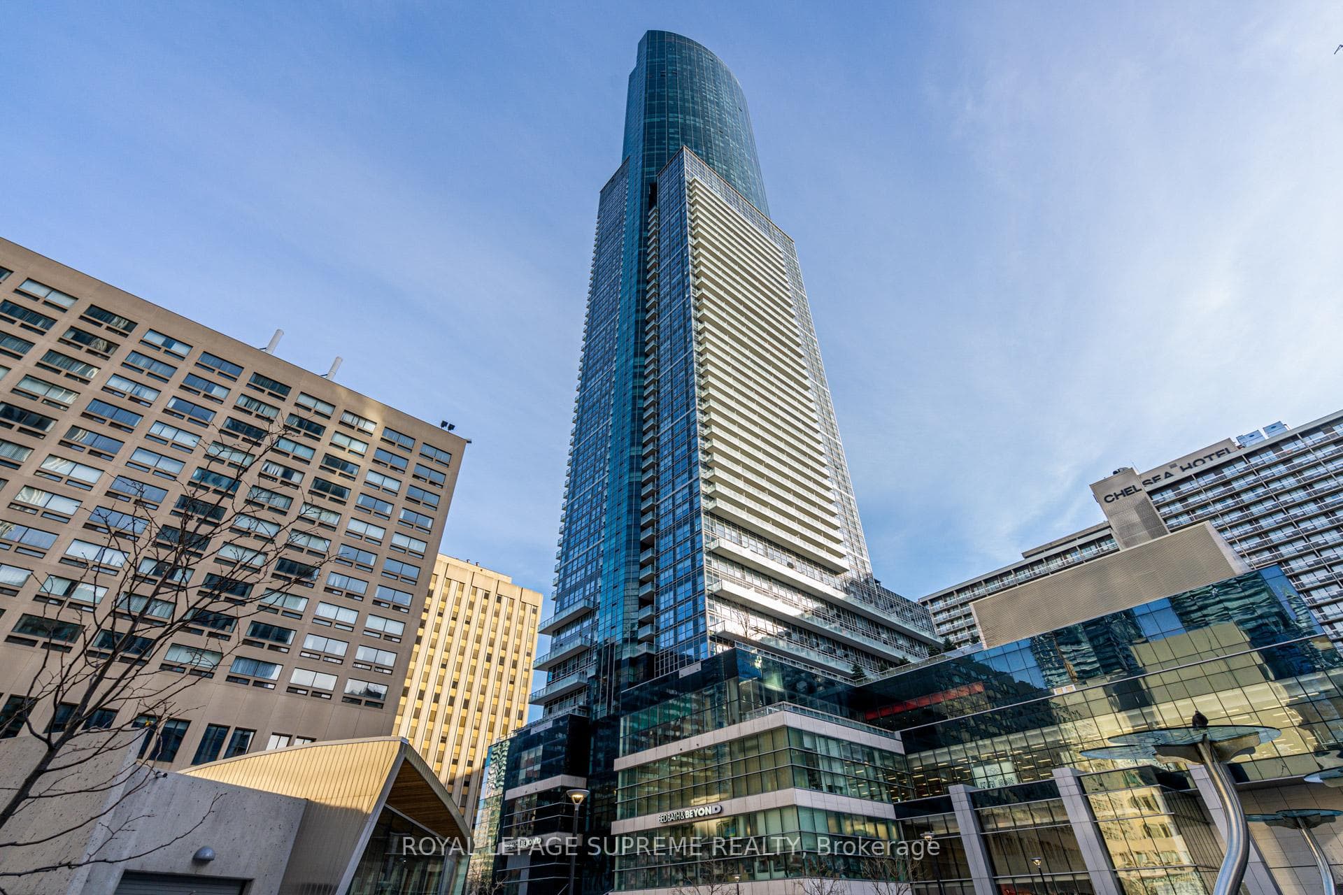 386 Yonge Street Unit 1122, Downtown Toronto / Waterfront, ON M5B 0A5 - Photo 1