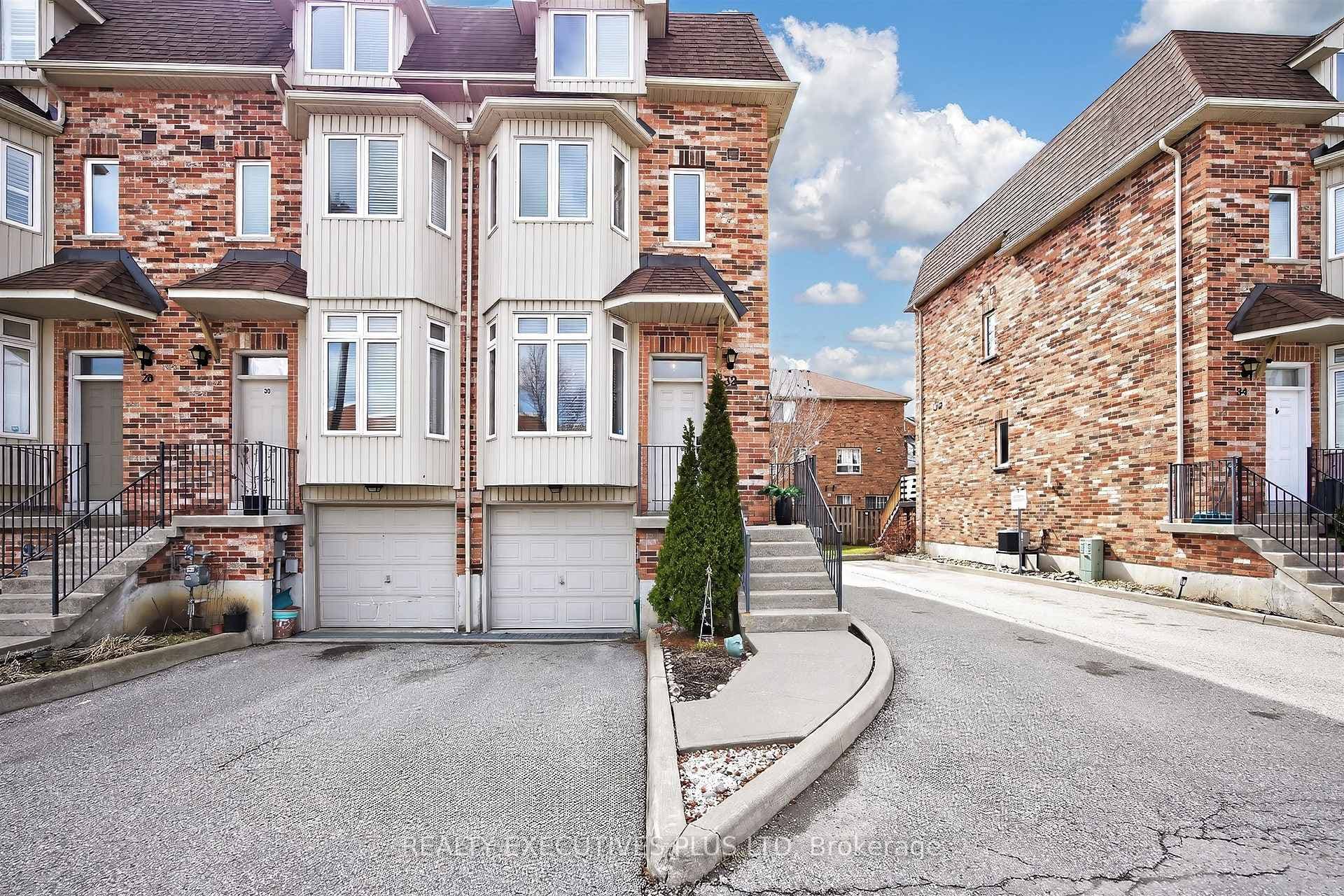 32 Tideswell Boulevard, Scarborough (Morningside / West Hill), ON M1B 0B5 - Photo 1