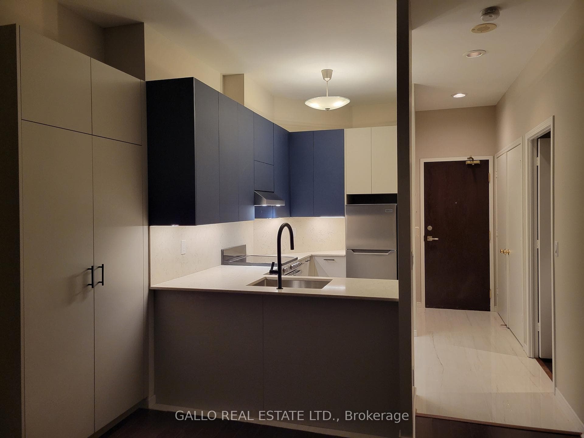 7 King Street Unit 1908, Regent Park / Cabbagetown / St. James Town, ON M5C 3C5 - Photo 1