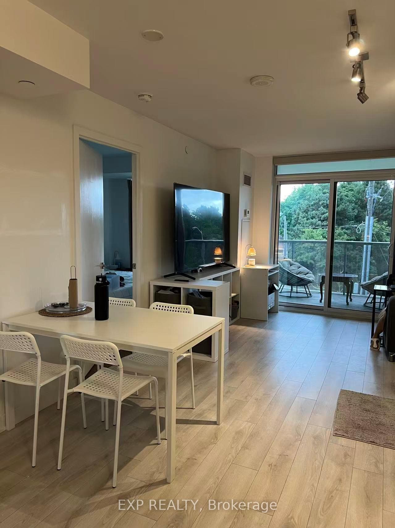 160 Flemington Road Unit 414, York / Weston, ON M6A 0A9 - Photo 1