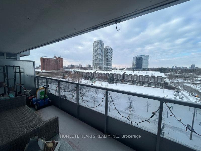 181 Village Green Square Unit 618, Agincourt / Milliken, ON M1S 0K6 - Photo 1