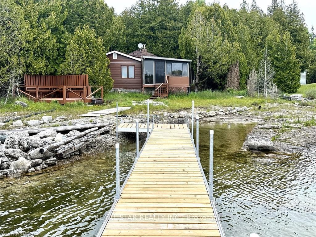 85 Simpson Avenue, Northern Bruce Peninsula, ON N0H 2R0 - Photo 1