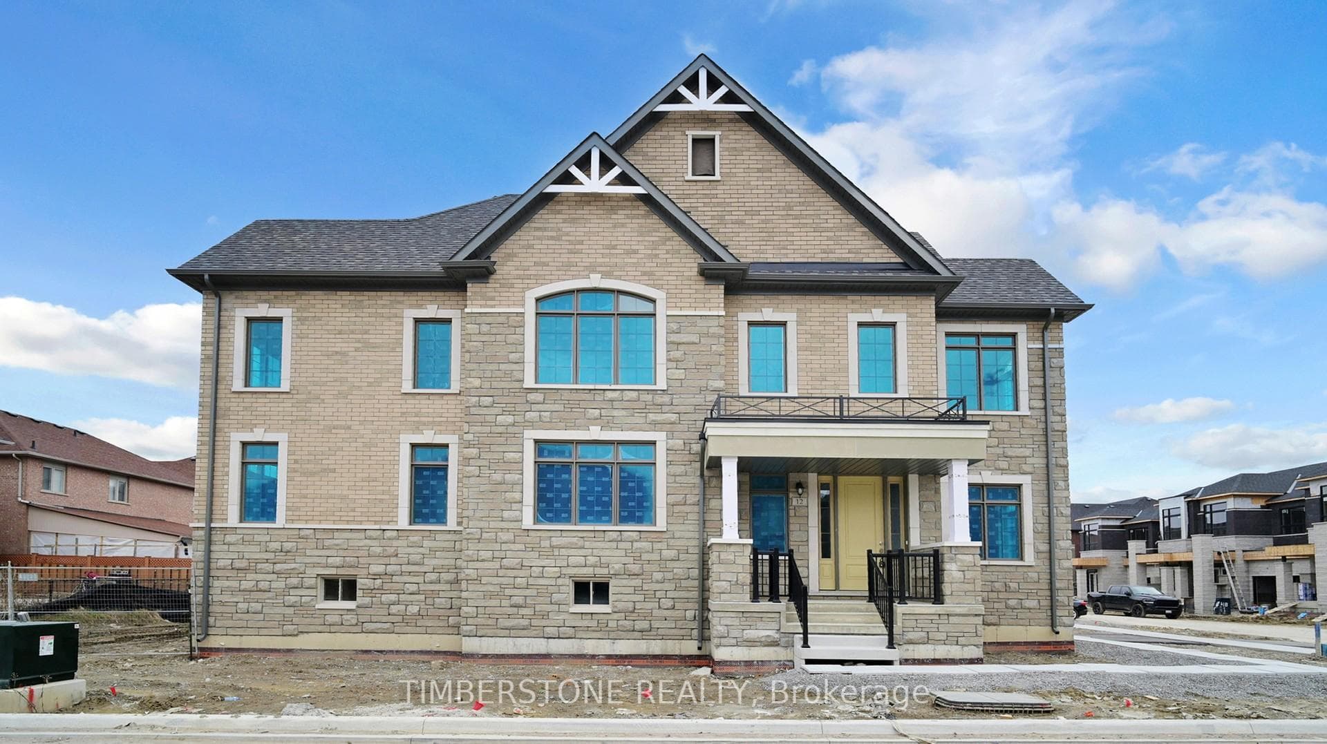 12 Aveena Road, Brampton