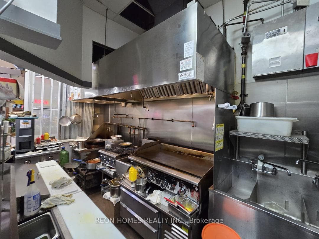 1571 Sandhurst Circle Unit #428, Agincourt / Milliken, ON M1V 1V2 - Photo 1