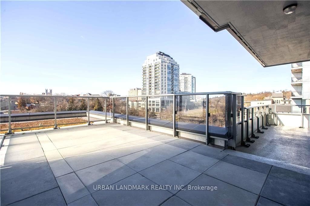 Large Terrace - River View