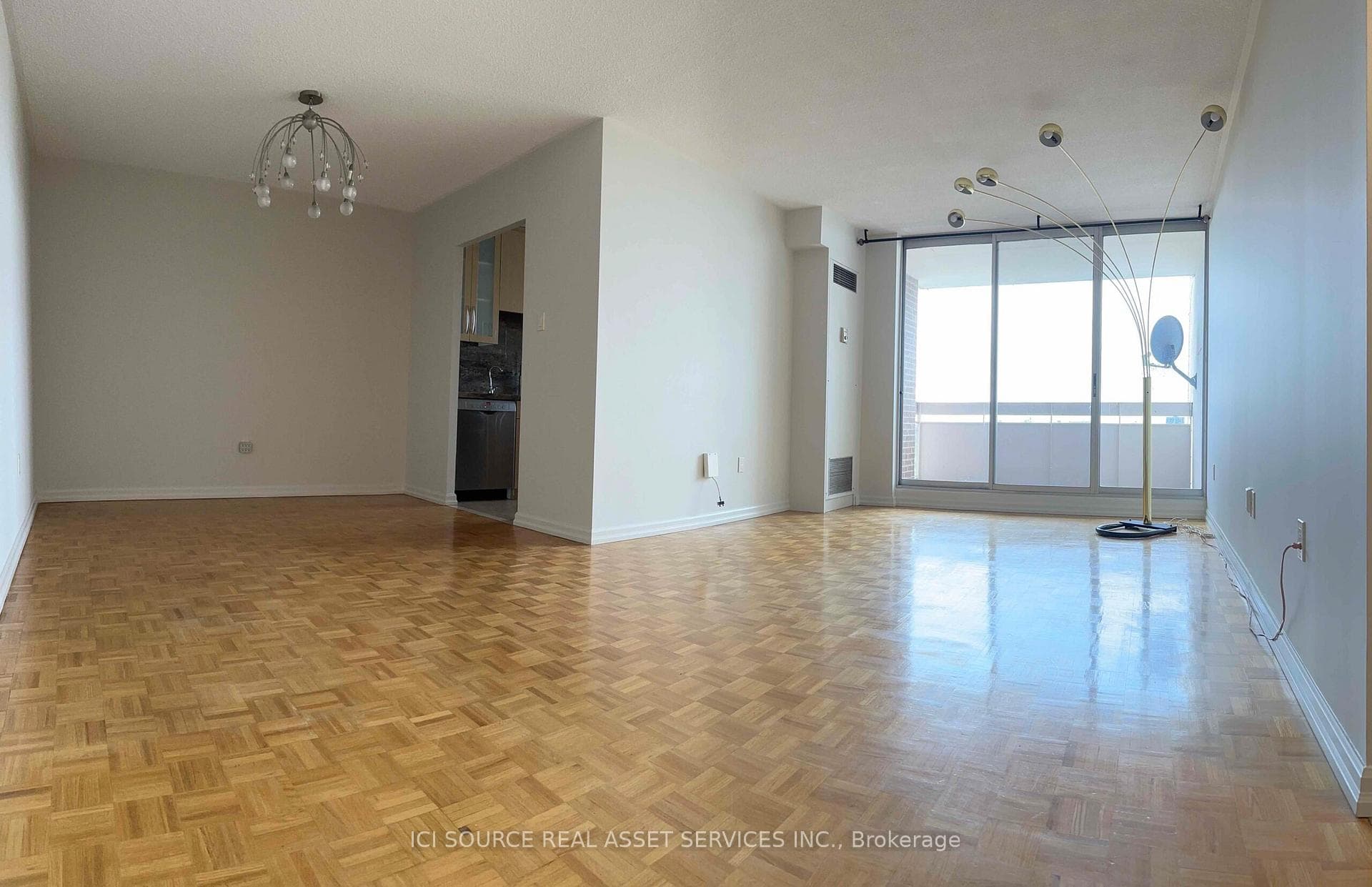 205 Hilda Avenue Unit 1712, Thornhill / Willowdale, ON M2M 4B1 - Photo 1