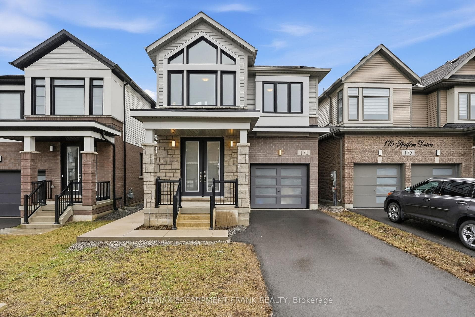 171 Spitfire Drive, Hamilton, ON L0R 1W0 - Photo 1